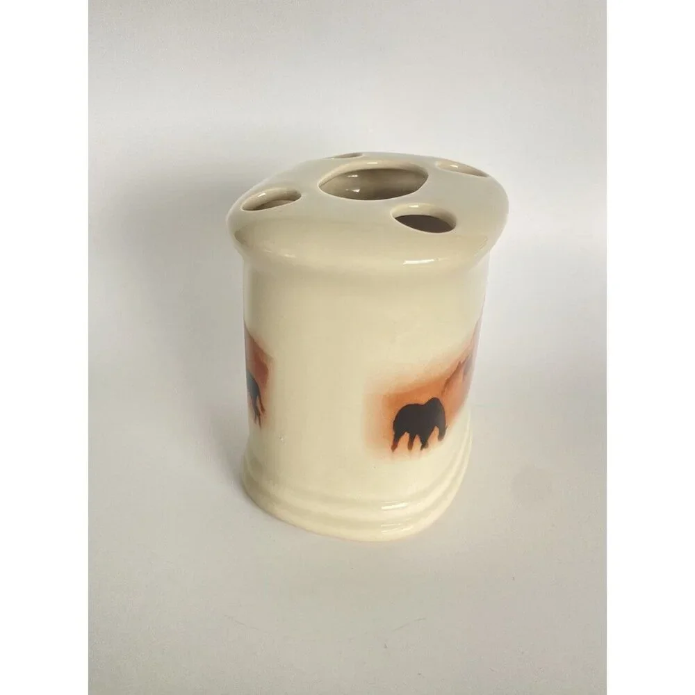 Thomas Norby Original Designs Montana Lifestyles Toothbrush Holder